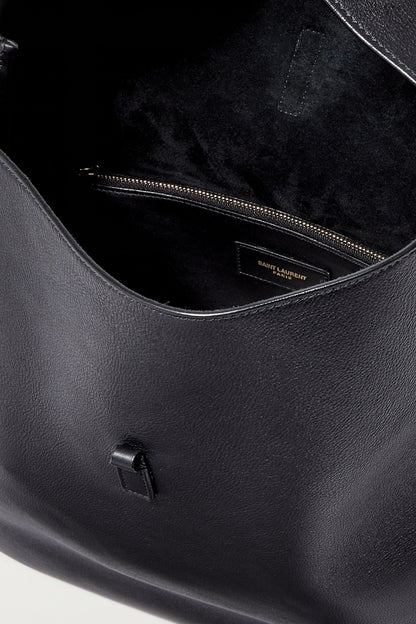 SAINT LAURENT Le 5 à 7 Supple large leather shoulder bag