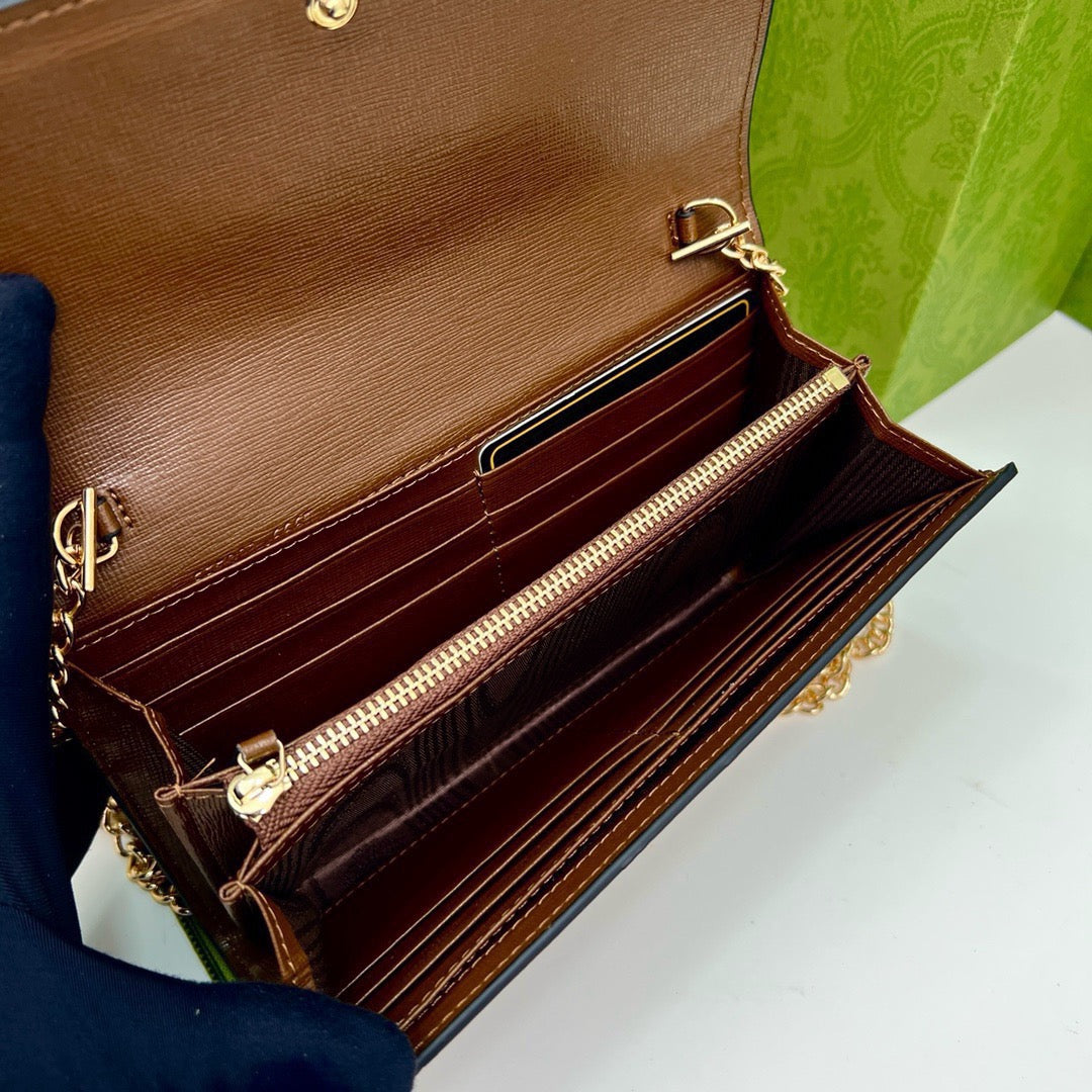 GUCCI Brown Saddle Buckle Handbag 19x10.5x3.5cm