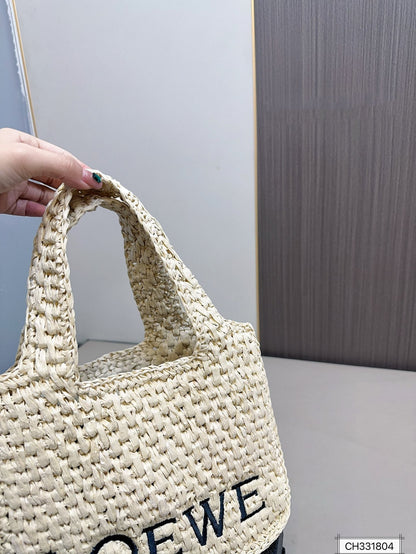 LOEWE Trend Straw Tote Bag 24x19cm