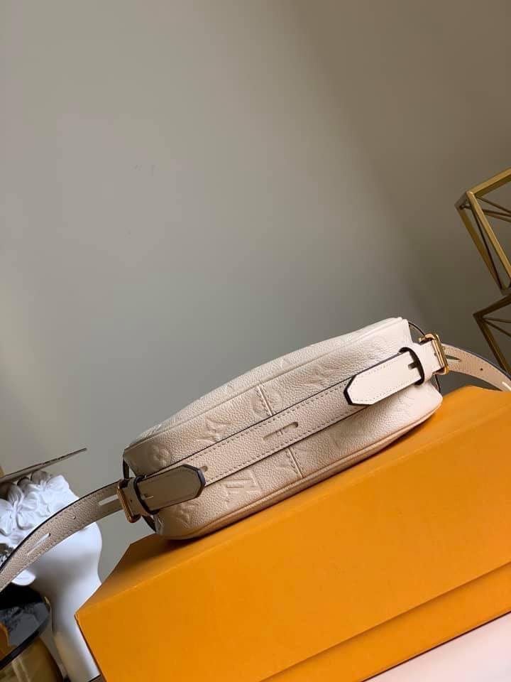 LOUIS VUITTON BOITE CHAPEAU SOUPLE MM BAG