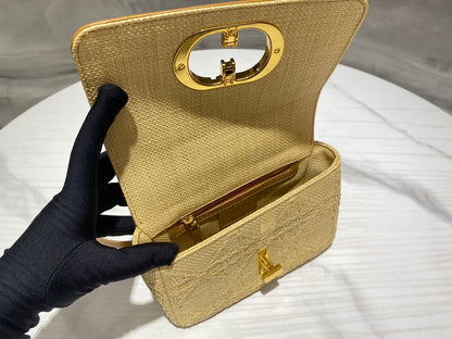 Dior Small Dior Caro Bag Natural Macrocannage Raffia 20x12x7 cm